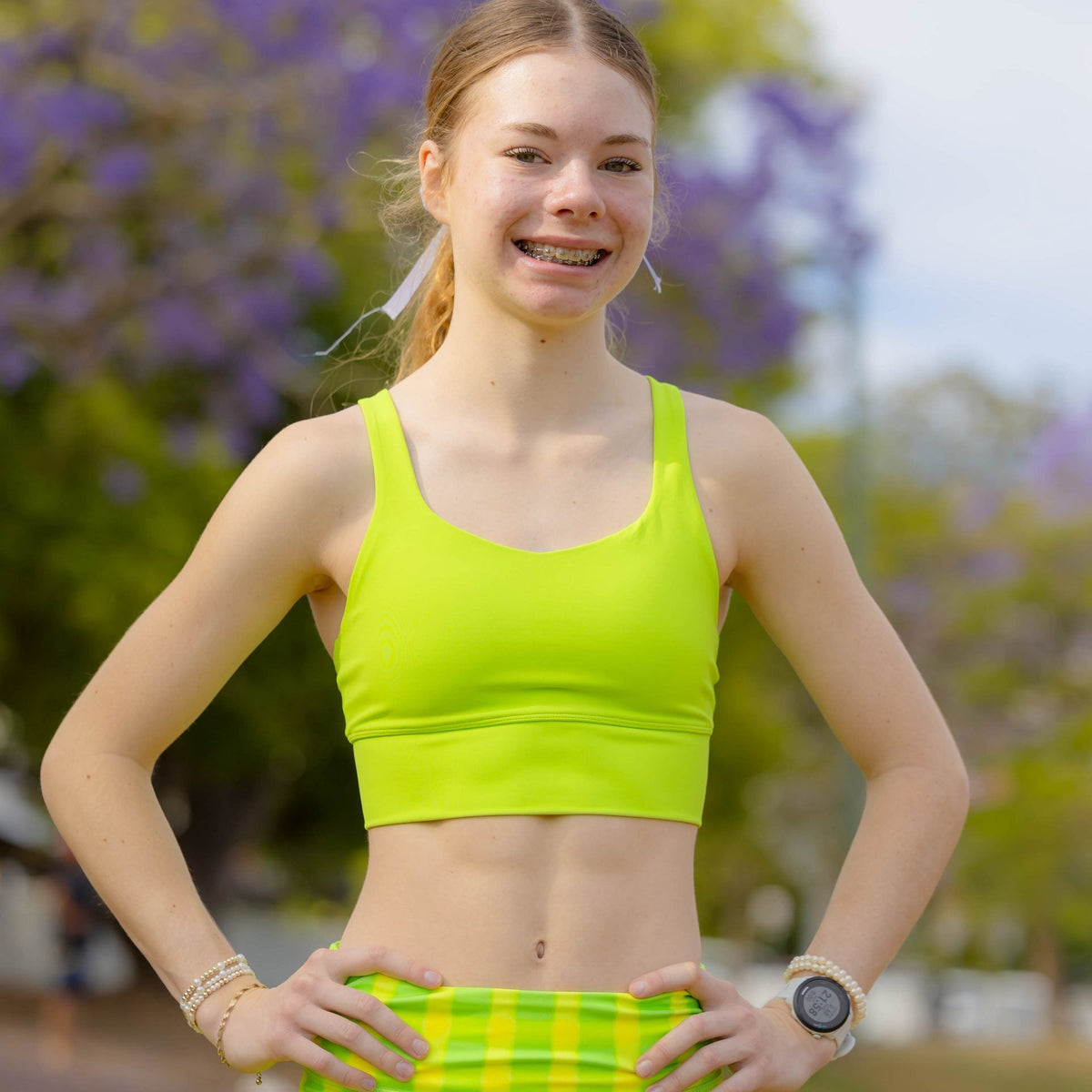 girls green sports bra