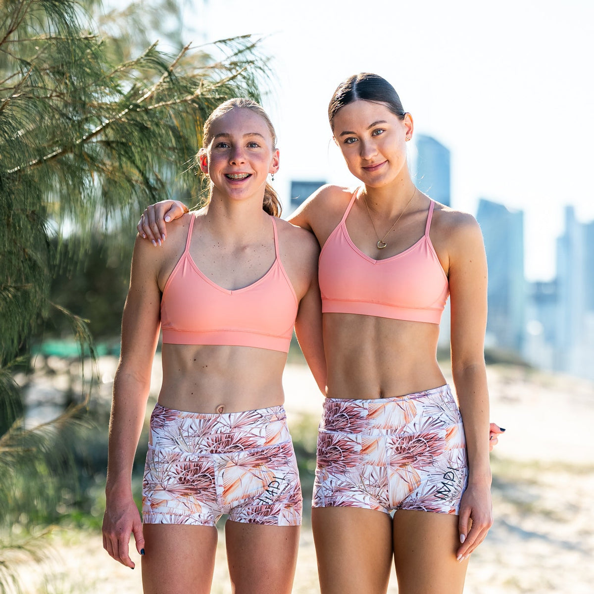 IMPI High Waisted Running Short - Natural Beauty