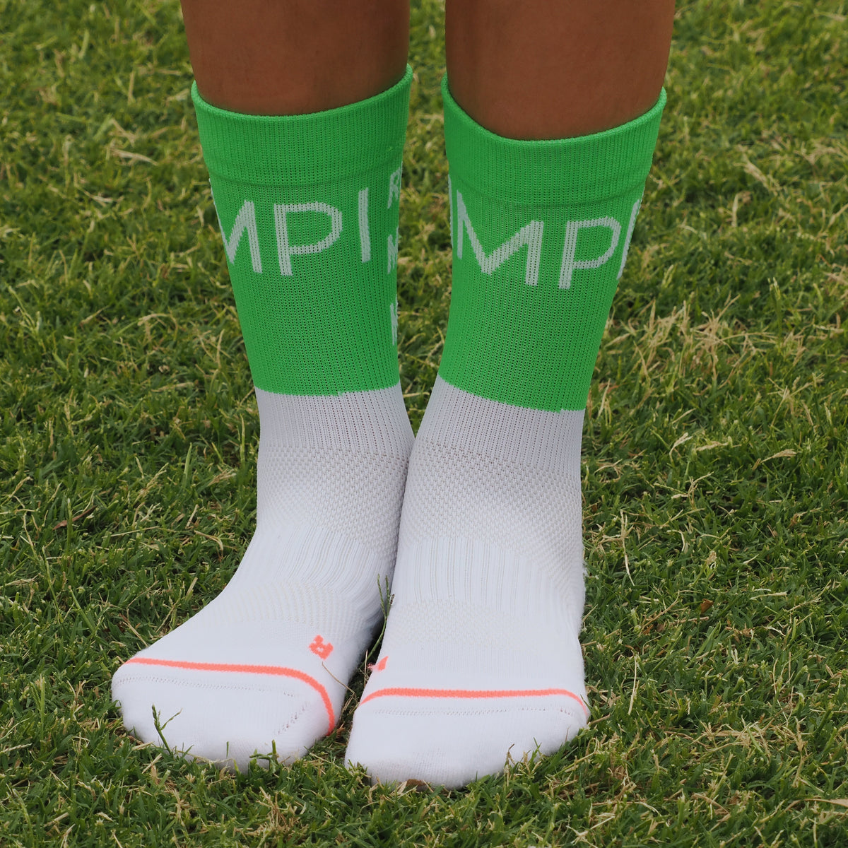 girls green running socks