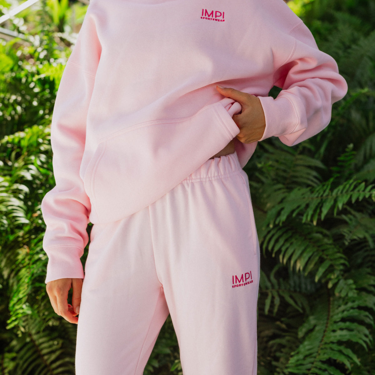 girls pink tracksuit pants