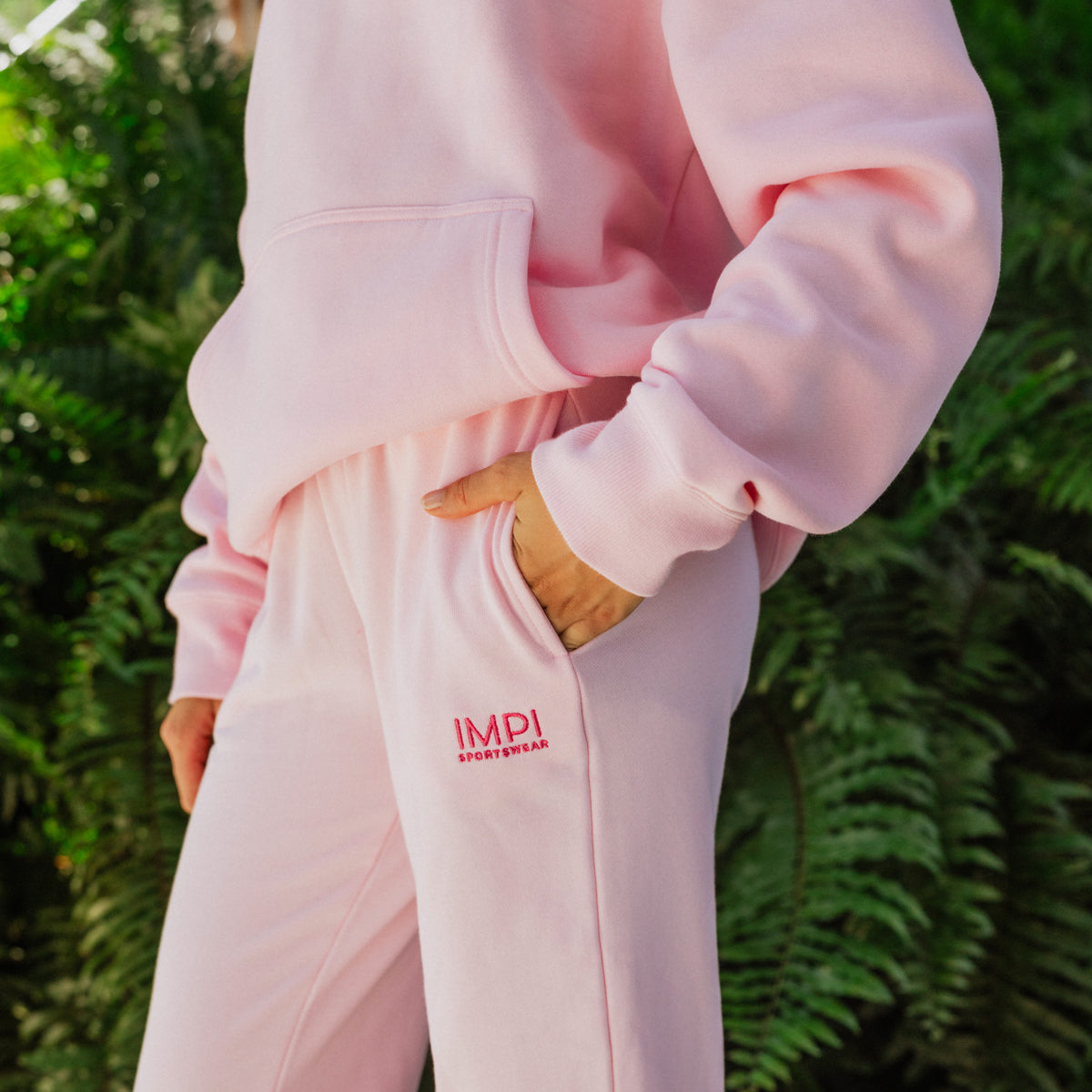 girls pink tracksuit pants