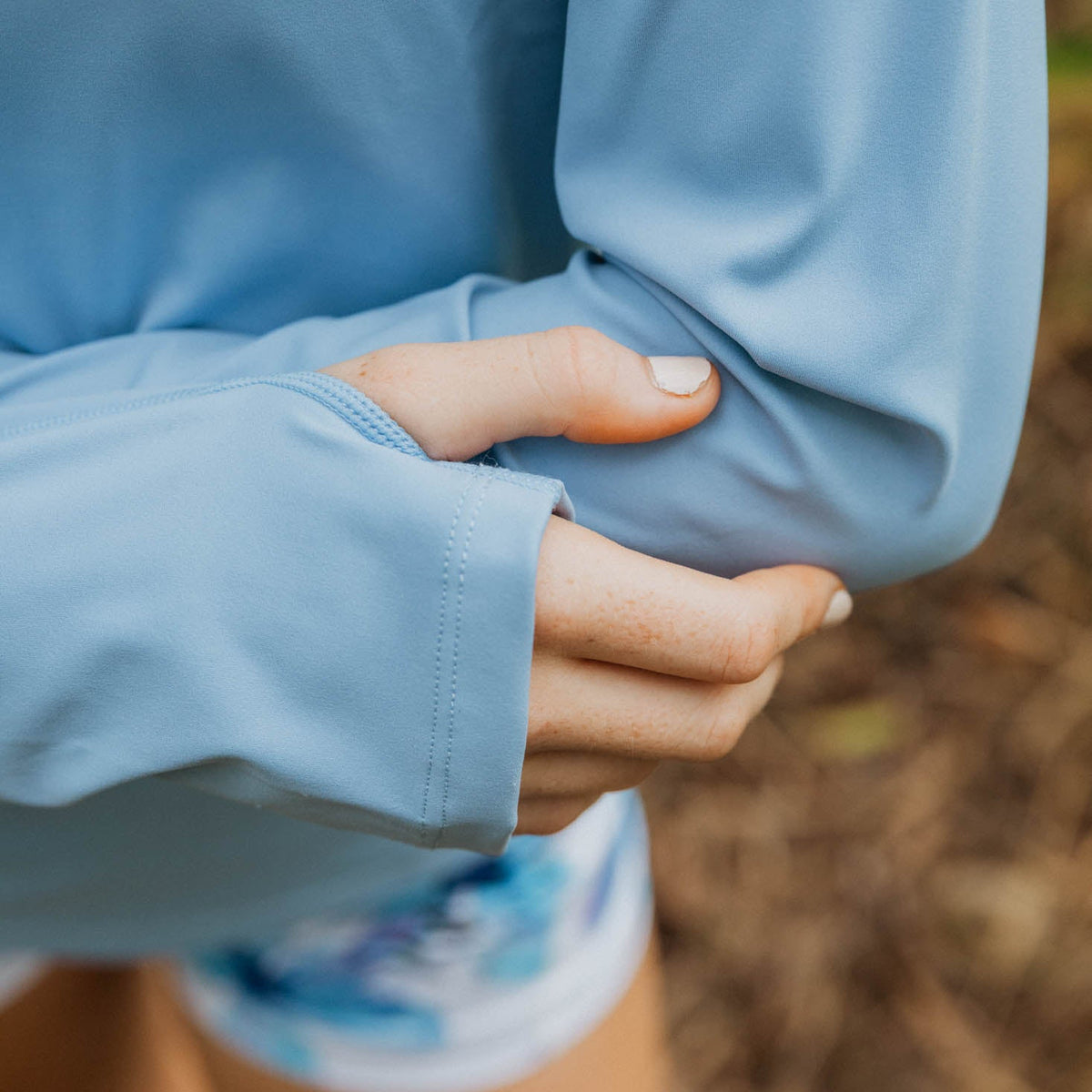 blue longe sleeve running top