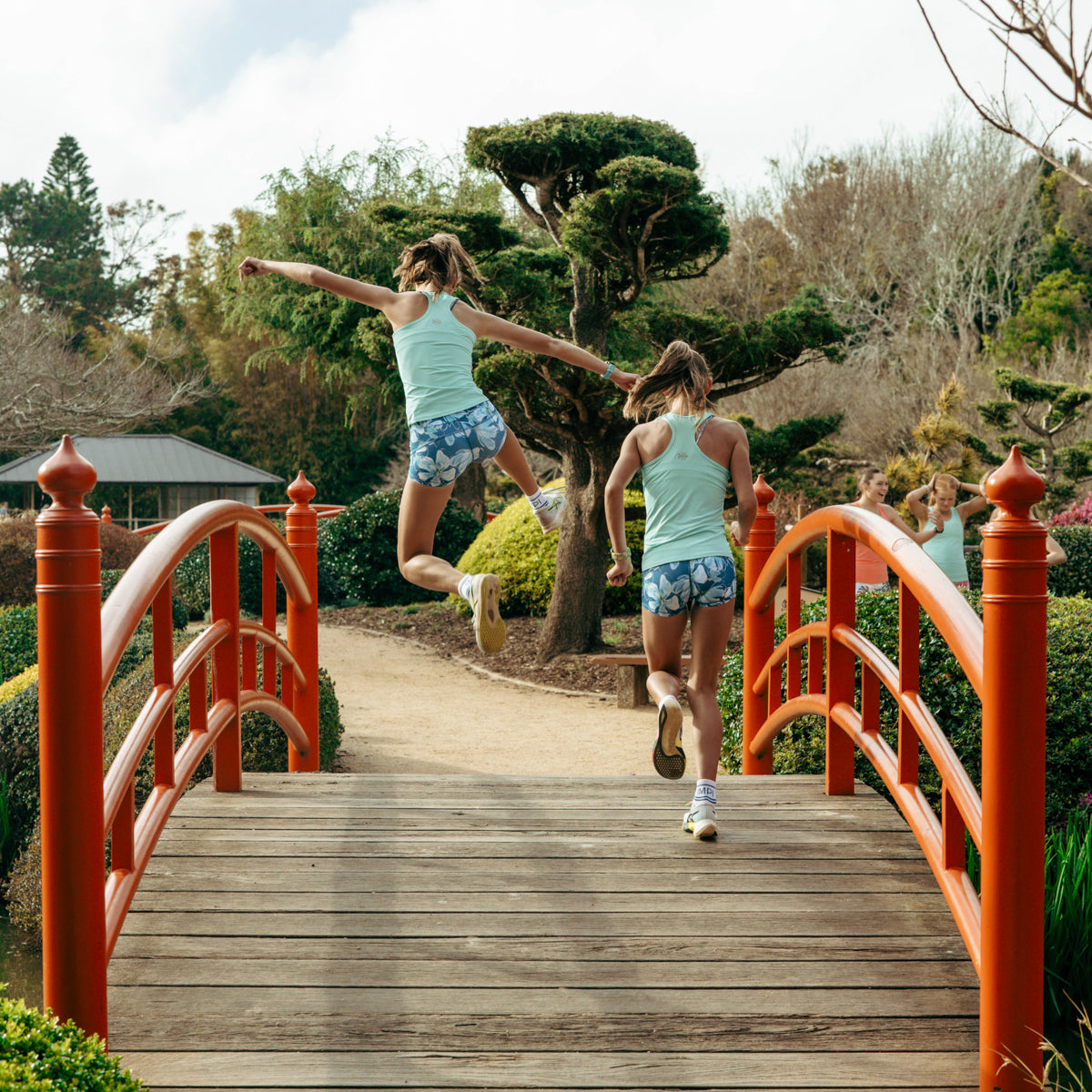 IMPI High Waisted Running Short -Aqua Teal