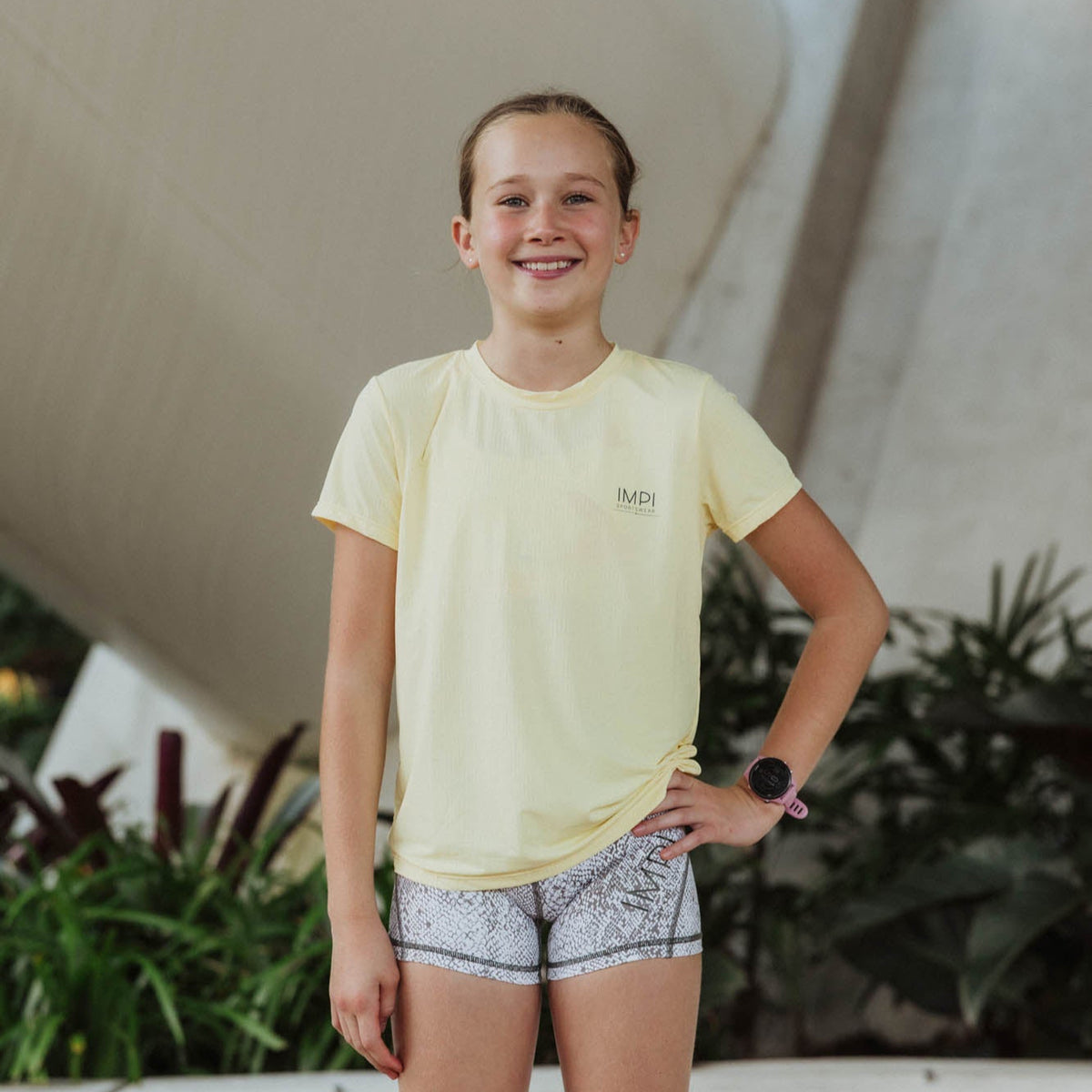 yellow running t-shirt