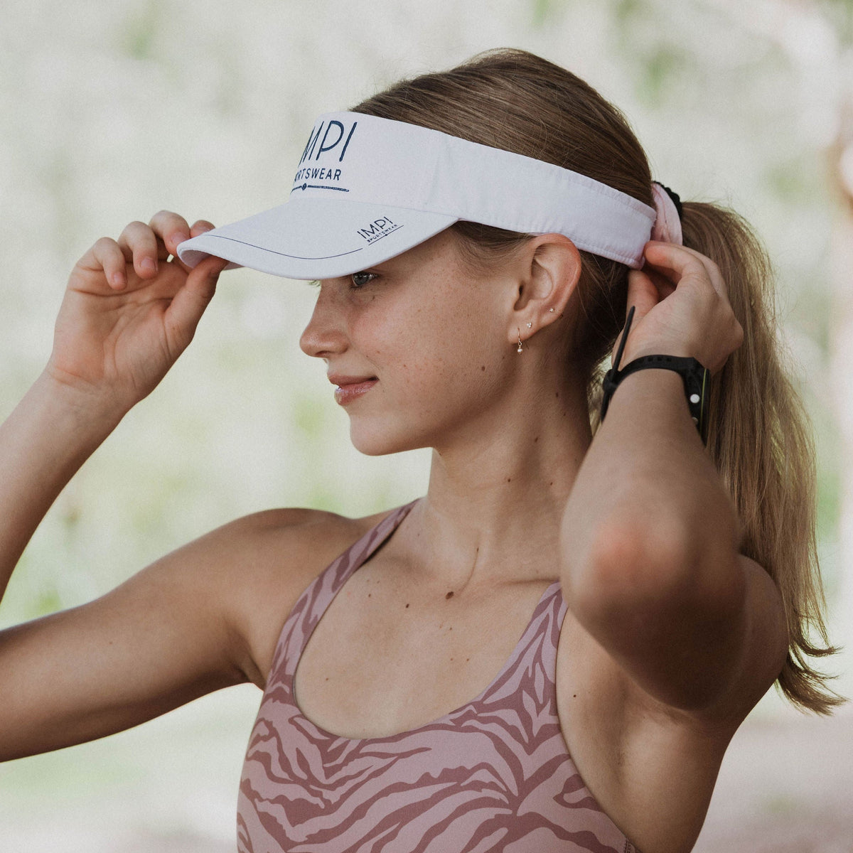 white running visor