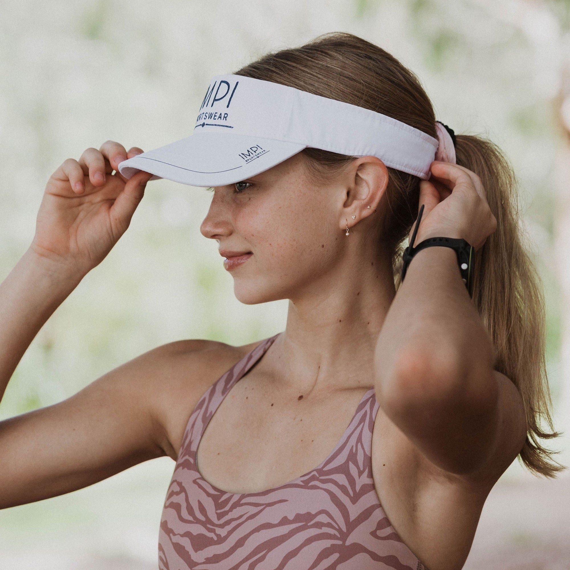 white running visor