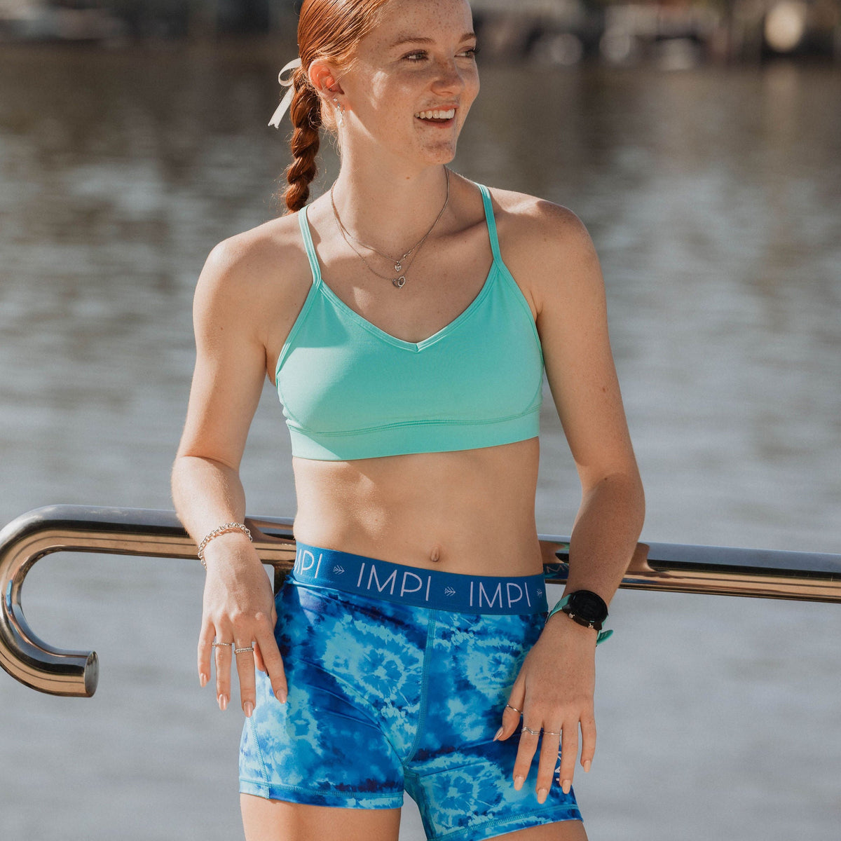 girls mint running crop