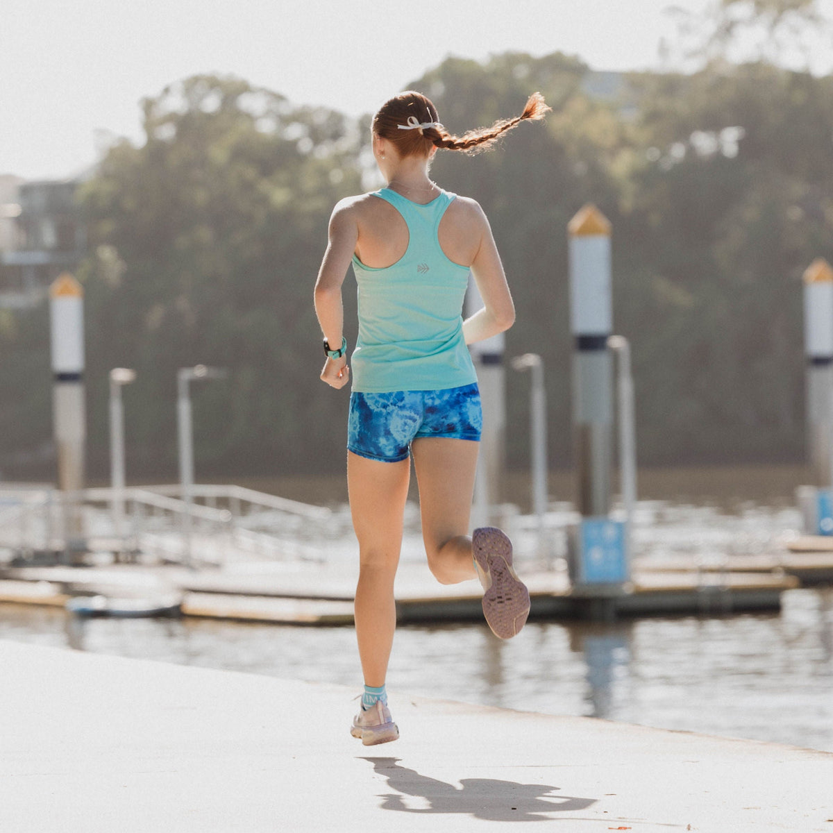 aqua running singlet for girls