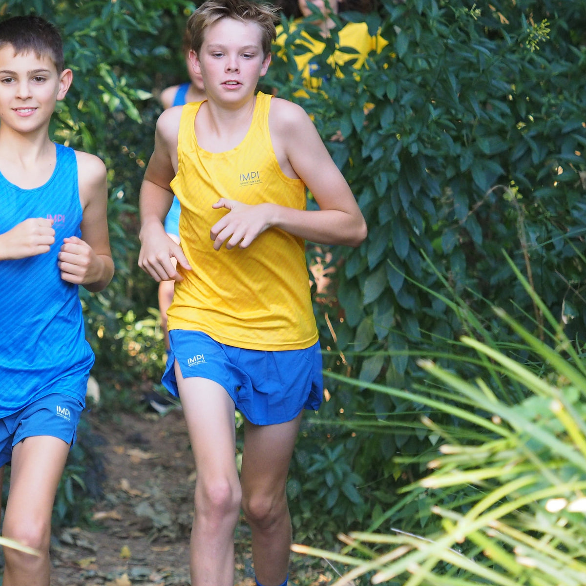 boys split running shorts