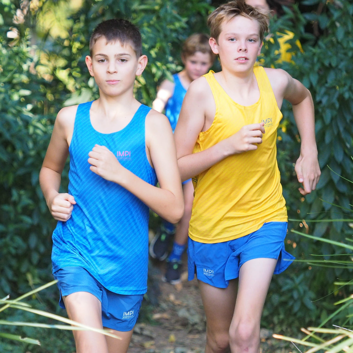 boys running singlets