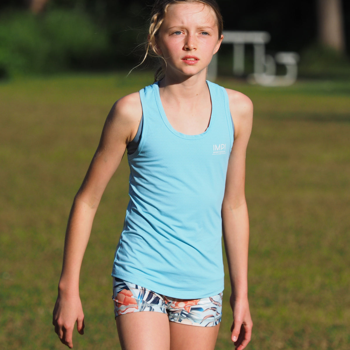 fitted running singlet