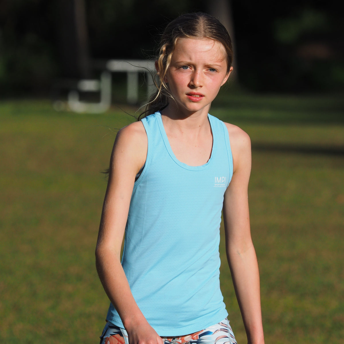 fitted running singlet