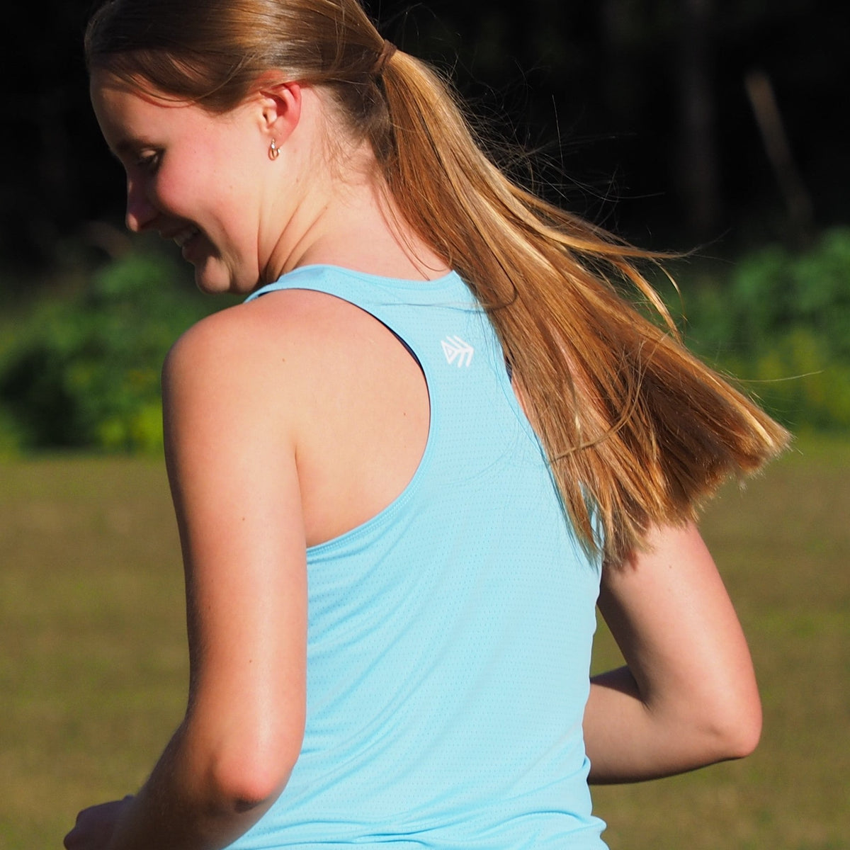 fitted running singlet