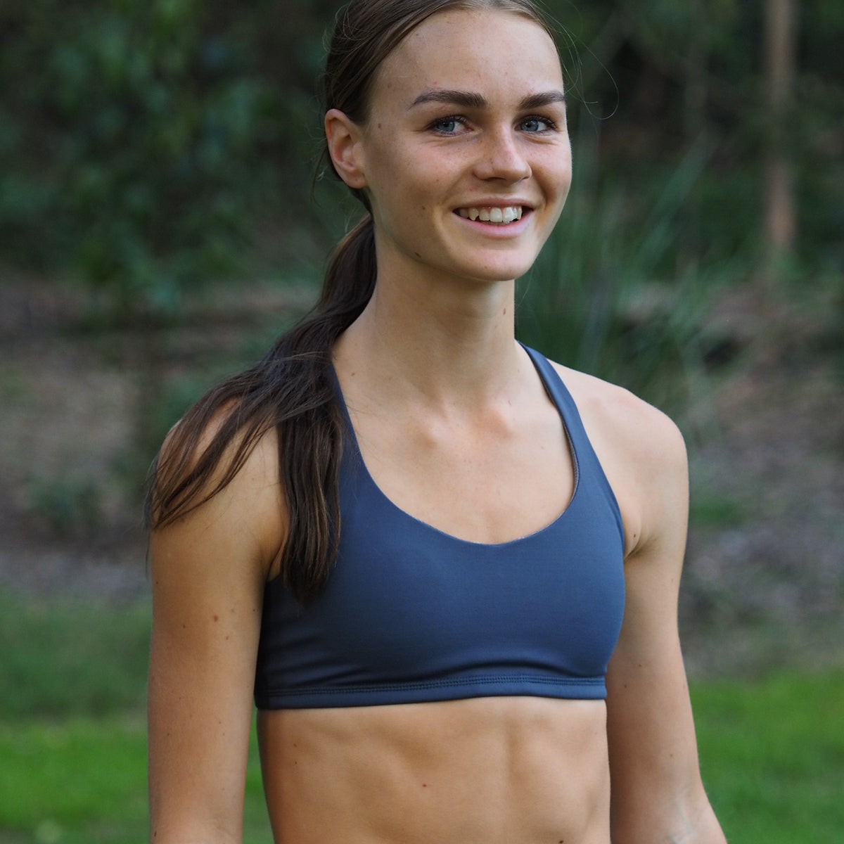 grey running crop